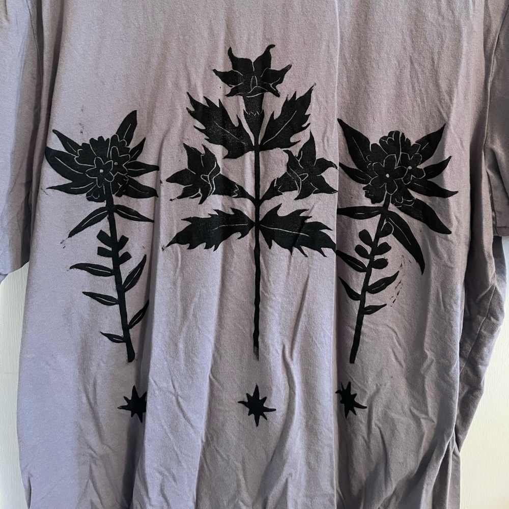 Sister Nettle Datura T Shirt Gray Charcoal Hand Stamped Artisan Made